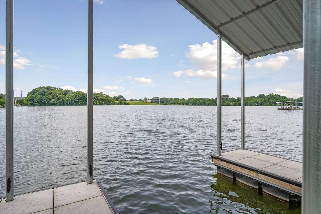 Lake Home, Dock, Fire Pit, Hot Tub, Game Room, Etc Winchester Dış mekan fotoğraf