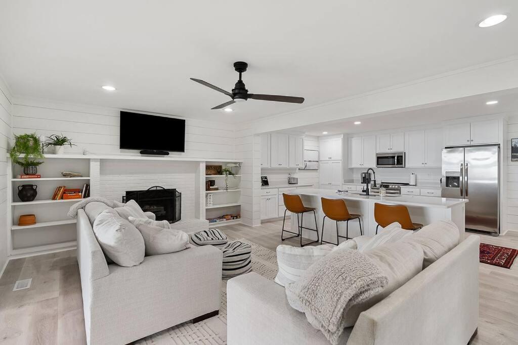 Lake Home, Dock, Fire Pit, Hot Tub, Game Room, Etc Winchester Dış mekan fotoğraf